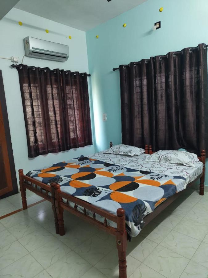 Gothra Beach Casa Alappuzha Esterno foto